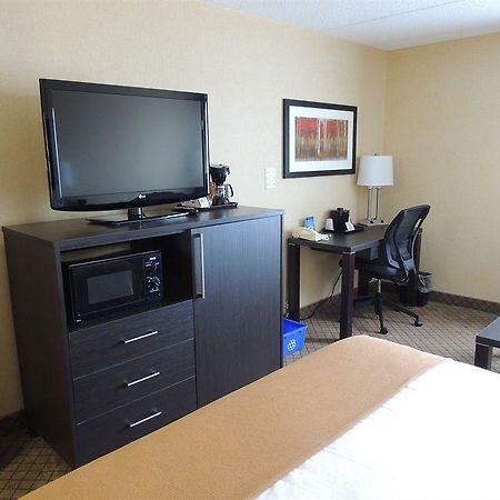 Holiday Inn Express Hamilton-Stoney Creek Exterior foto