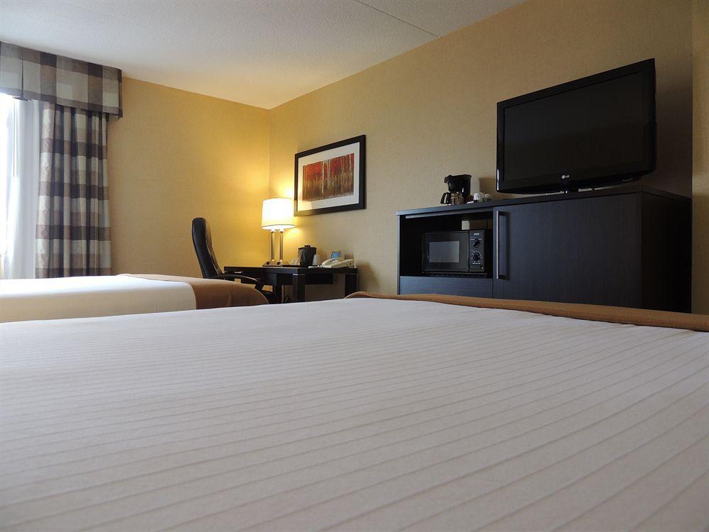 Holiday Inn Express Hamilton-Stoney Creek Exterior foto