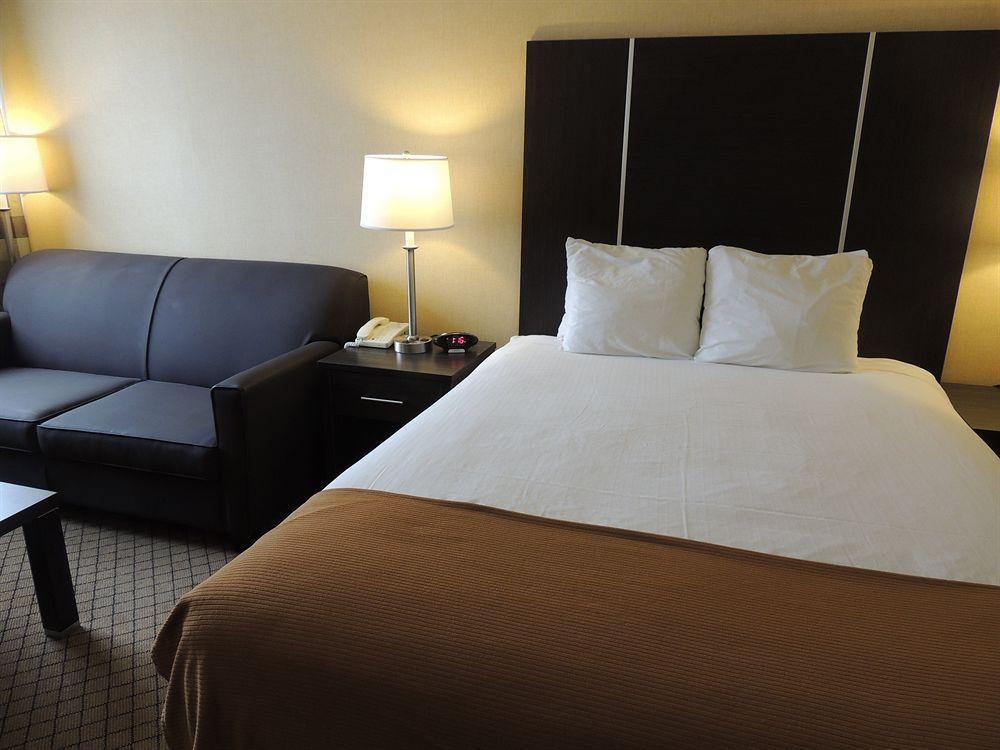 Holiday Inn Express Hamilton-Stoney Creek Exterior foto